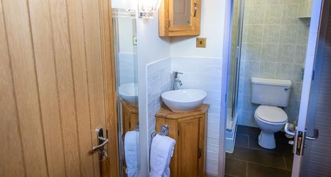 Others 2 Laundimer House