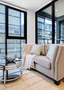 Primary image Stunning Bright Apartment At Hawthron/Glenferrie Station