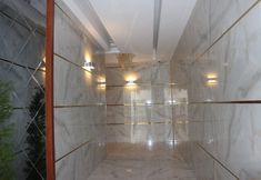 Others 3 Quars Suite