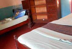 其他 4 Trailer Safari Inn