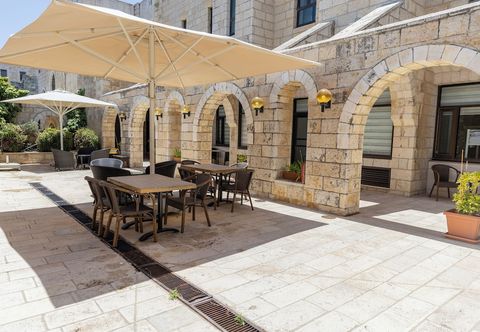 Others New Gate Hostel