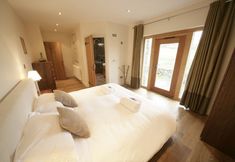 Others 4 The Tack Room