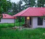 Lain-lain 3 Camp Dev Vilas Kanha