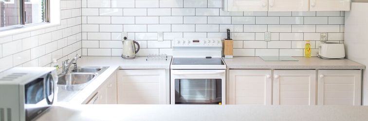 Others 66 Robins Road