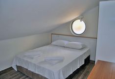 其他 7 Ekici Suites