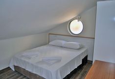 Lainnya 7 Ekici Suites