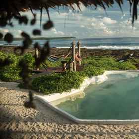 Primary image 1 Simeulue Surflodges, Khách sạn Cảng Bốc Xếp Hàng Hóa Đường Biển Sinabang