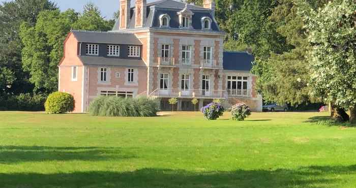 Others Chateau de la Chasse Beauvais