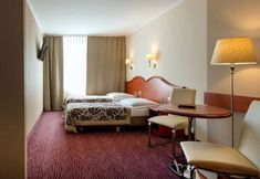 기타 6 Hotel Krakus