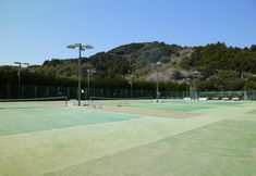 Others 2 Pension Flora