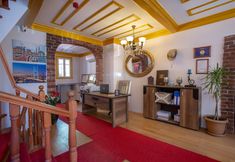 Others 2 April Hotel