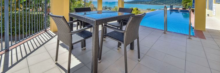 Others Ocean Views Galore - Airlie Beach
