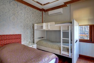 기타 4 Emirganli Ottoman House