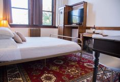 Khác 5 School 31 Lofts at Colors Studios