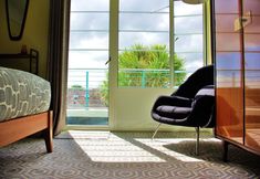 Others 6 Twentieth Century B&B