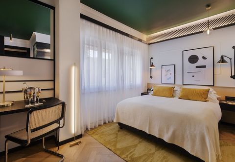 Others Theodor Rothschild Tel-Aviv