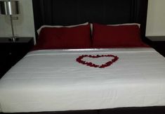 Others 7 Premier Hotel Suites