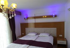 Others 6 Kuyas Apart Hotel