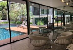 อื่นๆ 2 Serio Condo