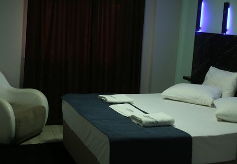 其他 Istasyon Rezidans