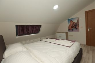 Others 4 Guguvak Suites By Surur