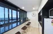 อื่นๆ 6 Mega Style Apartments The International