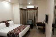 Others Hotel Ashish  International