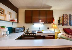 Others 5 46SLL - Convenient - Economical - WiFi - Sleeps 2