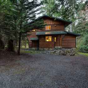 Imej utama 1 Mt. Baker Lodging Cabin 54 – Mt View, WiFi, Sleeps 6! by MBL, Whatcom County Villas