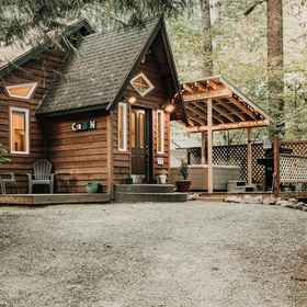 Primary image116GS - Hot Tub - BBQ - Pets Ok - Sleeps 2,霍特科姆县別墅