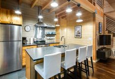 Lainnya 5 74SL - Pets OK - WIFI - BBQ - Sleeps 8