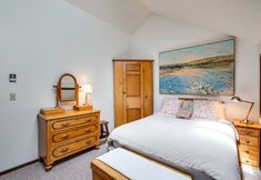 Others 2 57SW - Fireplace - WiFi - Sleeps 6