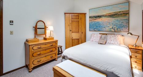 Others 2 57SW - Fireplace - WiFi - Sleeps 6