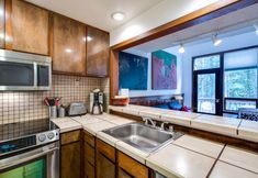 Others 6 57SW - Fireplace - WiFi - Sleeps 6