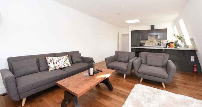 Others Modern & Spacious 2 Bed Apartment at Clapham Junction