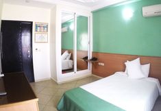 Others 5 Hôtel Aymen