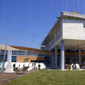 Primary image 1 키아로스쿠로, 볼로뇰라 호텔