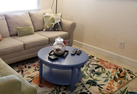 Others St.Pete Beach Condo - 5 Min Walk to Beach