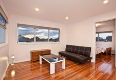 อื่นๆ 7 St Albans In