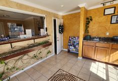 Others 7 Benbrook Inn & Suites