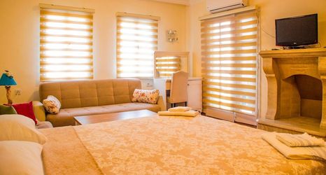 อื่นๆ 2 Gonulden Otel