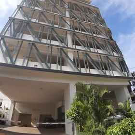 Primary image 1 แอปเพนไนนส์ คอนโดมิเนียม, โรงแรม & ที่พัก Julie Chetra Maternity Clinic