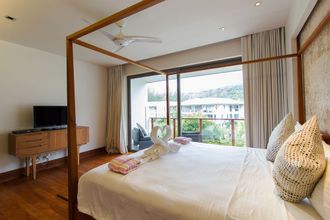 その他 4 Pearl of Naithon by Alexanders