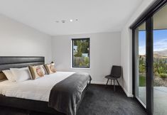 Others 2 Taha Apartment