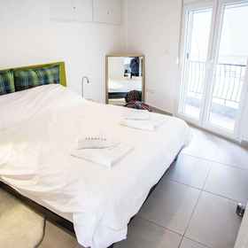 Room1Zennova 9 City Center Pearl，中马其顿公寓