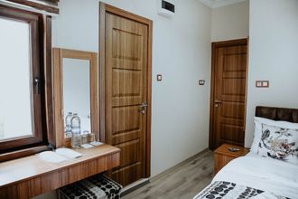 Lainnya 4 Biter Hotel