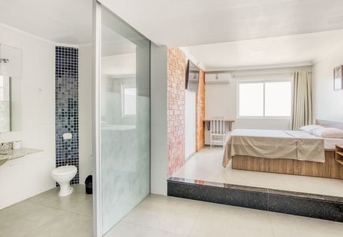 Others Hotel Traveling