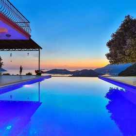 Primary image1日落精品公寓飯店,卡什区公寓