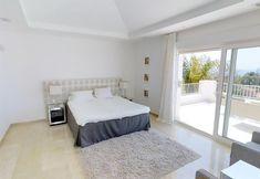 Others 4 Exquisite Villa Near Beach - Heated Pool