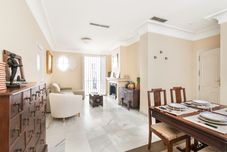 Lainnya Confortable Apartment With 2 Bedrooms in Excellent Location. San Isidoro